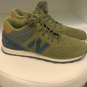New Balance sneakers, size 10